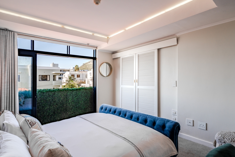 2 Bedroom Property for Sale in Fresnaye Western Cape